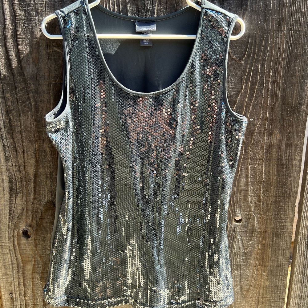 Covington stunning gunmetal sequin tank